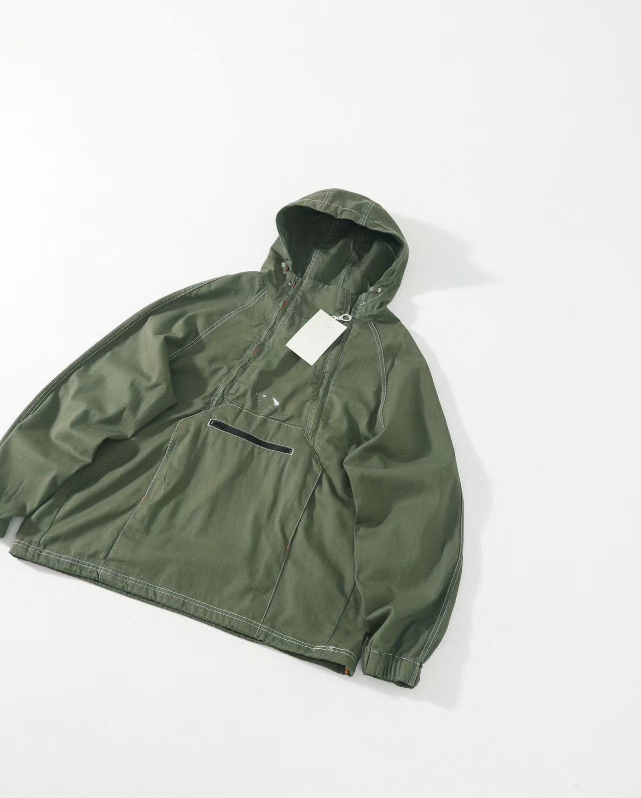 O Veste coupe-vent en détresse co-marquée, veste à capuche unisexe