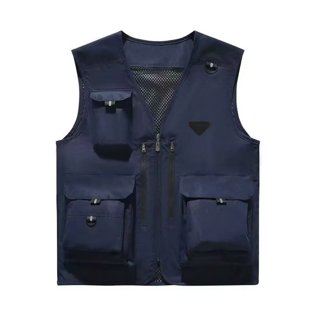 Men's Designer Vests Jacket Luxury Tank Top Stylist Women'S Men Coats Outdoor Camping With Multiple Pockets High Quality Couples Windproof