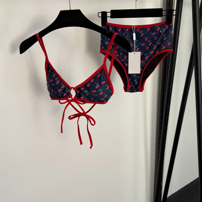 Maillot de bain imprimé cerise, maillot de bain de luxe, Sexy, fendu, ensemble deux pièces pour femmes, costume de plage, de surf, cadeau d'anniv