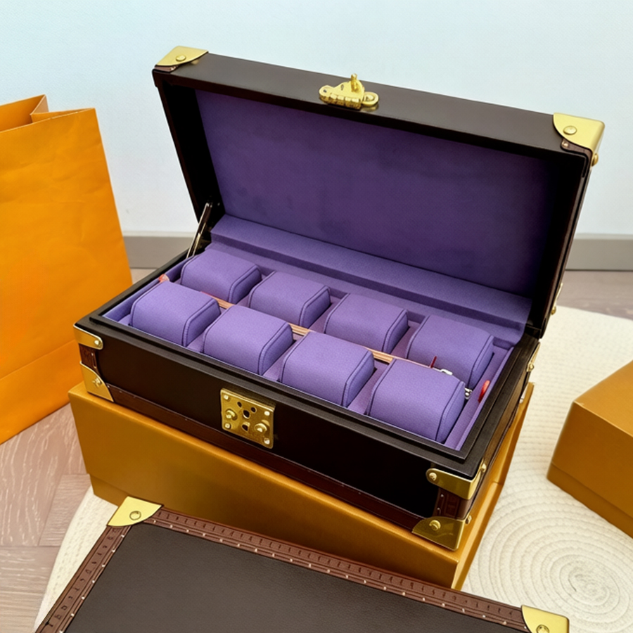 Boîtes à montres Lettres de fleurs classiques Bracelet Boîte à bijoux Designer Cuir Rarrings Bagues Colliers Boîtier de montre Boîtes d'emballage