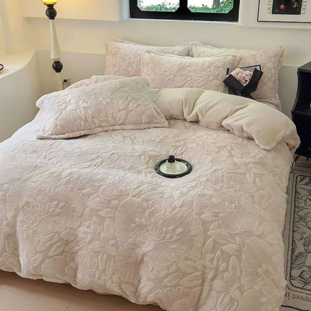 Thickened Jacquard Milk Velvet Bedding Set Winter Warm Quilt Cover Pillowcase Bed Linen Comfortable Soft Home Four Piece Sets C260304-image-1096260982