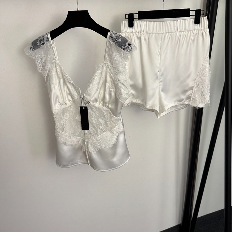 Femmes Sexy Dentelle Vêtements De Nuit Designer Col En V Haut Sans Dossier Mini Shorts Pyjama Ensemble De Luxe Noir Blanc Satin Débardeur Taille