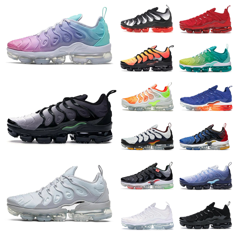 Livraison gratuite Chaussures de créateurs Baskets Vapormaxplus Hommes Femmes Chaussures Baskets de luxe Noir Or Gris Athlétique Mode Sports de p