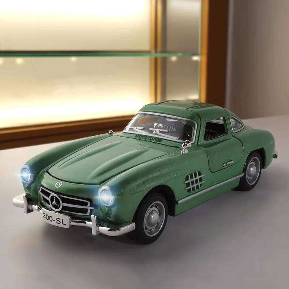 1:32 Alloy 300SL Shelby Cobra Cars Models Toy Wheel Pull Back Miniature Vehicle Rubber Tires Vintage Car for Kids Birthday Gifts Z260307-image-1096574236