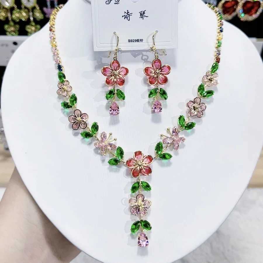 Multicolor Flower Zirconia Pendant Necklace Earrings Jewelry Set Chokers Womens Bridal Wedding Banquet Party Daily H260307-image-1096654645