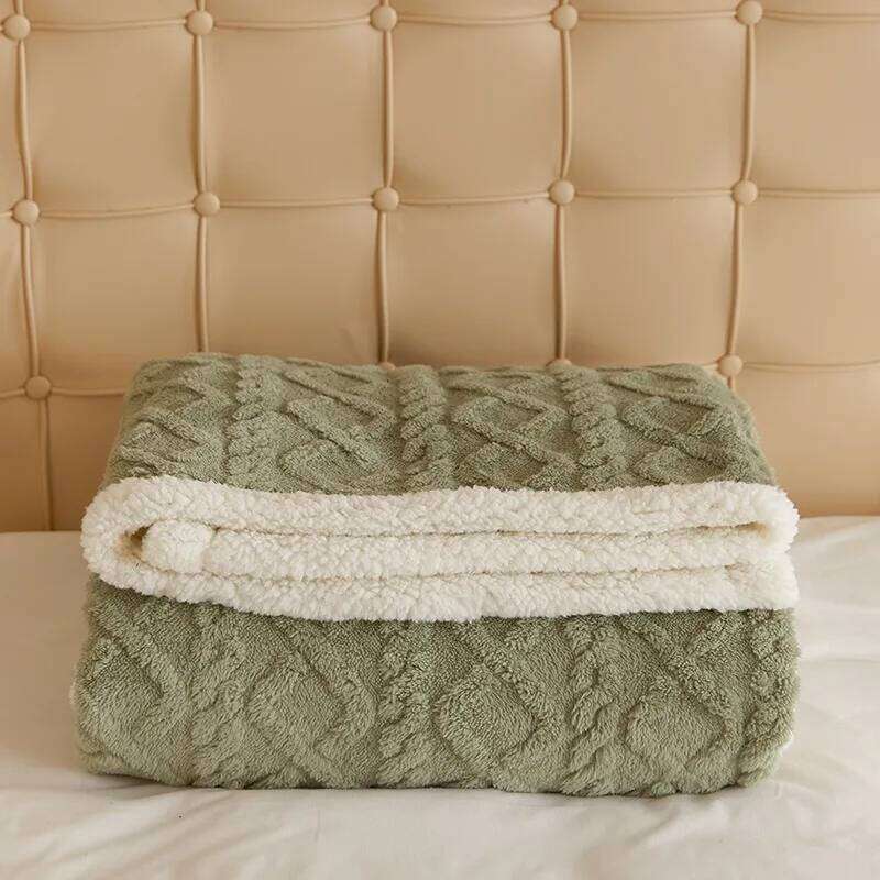 Plush Wool Blanket Coral Fleece Soft Double-sided Bedding Suitable for Offices and Camps Autumn Winter Office Blankets S26-image-1096586178