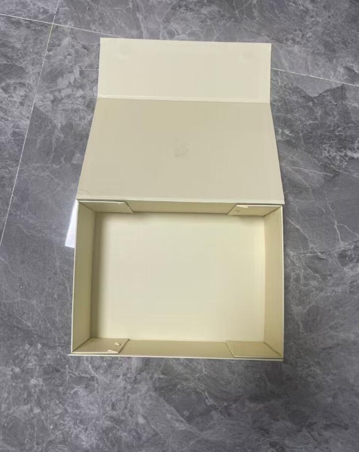 Special boxes for various brand bags-image-918944775