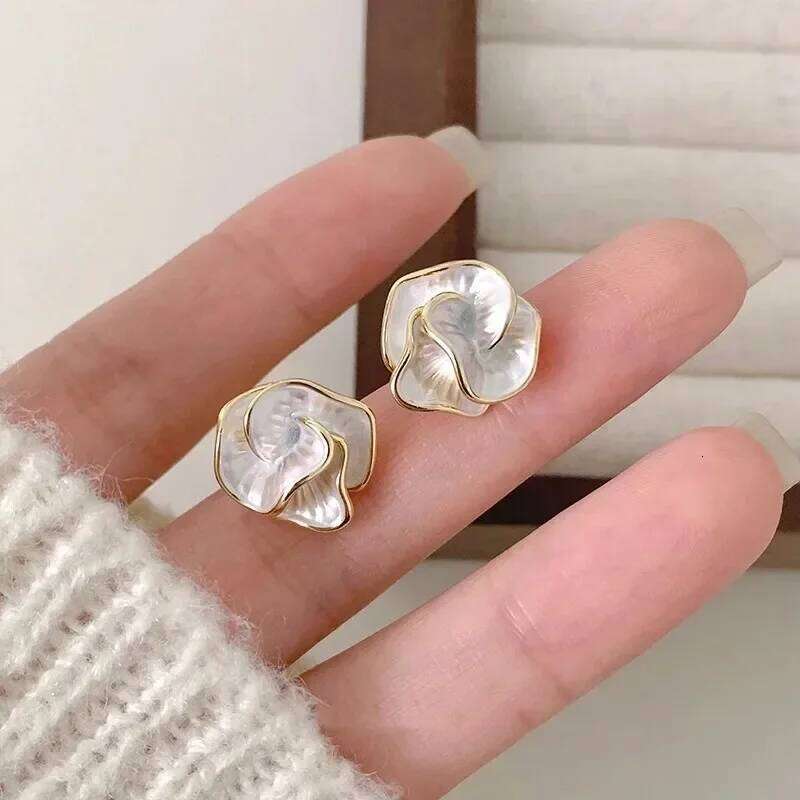 LATS White Enamel Flower Stud for Women Folded Unique Design Multi-layers Floral Female Small Earrings 2024 New Brincos H260309-image-1096881455