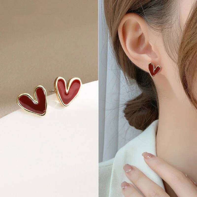 LATS boucles d'oreilles rouge vin pour femmes tempérament rétro petit coeur de pêche bijoux d'oreille classiques tendances modernes accessoires H