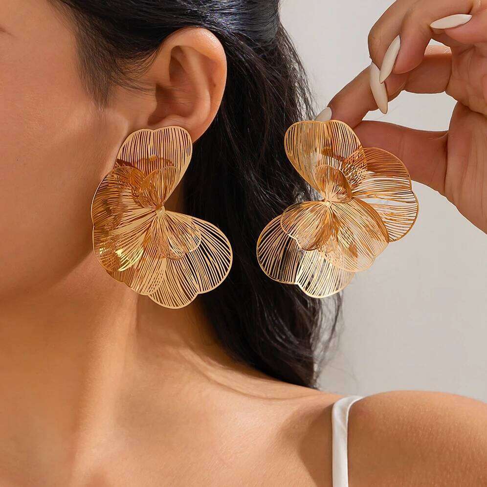 Ingemark Creative Chic Petal Flower Stud Earrings for Women Trendy Wed Bridal Gold Color Piercing Earring Daily Jewelry Gifts H260309-image-1096882867