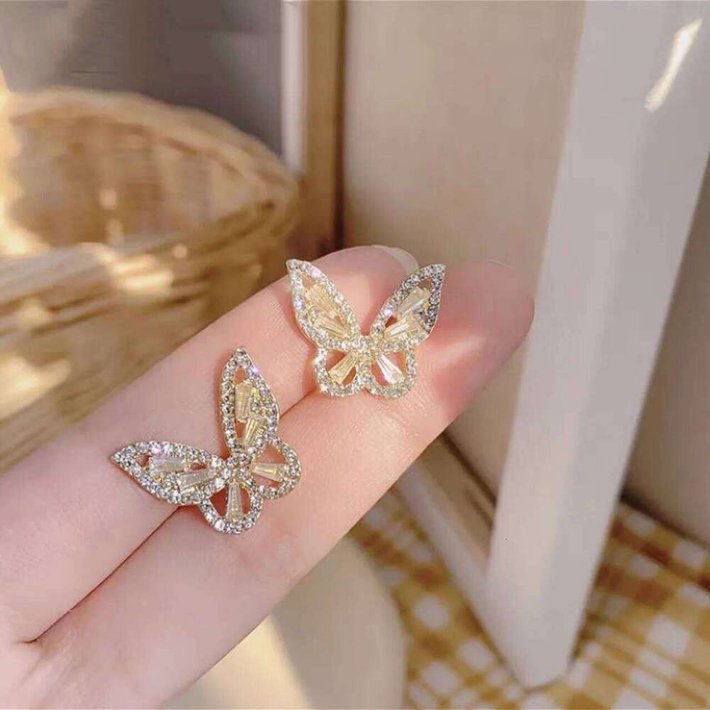 Korean Simple Trend Butterfly Zircon Earrings Fashion Cute Animal Earstud Jewelry Accessories Gifts H260309-image-1096882782