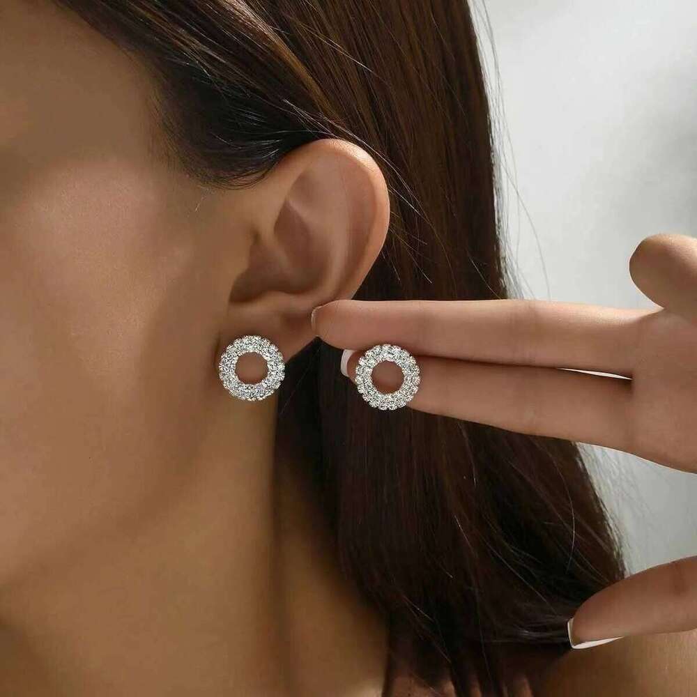 Fashion Korean Style Ear Accessories for Women Hollow Full Rhinestone Ornaments Round Niche Temperament High End Earrings H260309-image-1096882042
