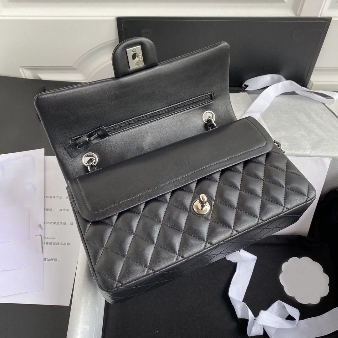 Designer bags Shoulder Bag Luxury Classics Caviar High Quality Plaid Buckle Flap Handbag Silver Gold Chain Leather Metal Letter Gold Silver Women�