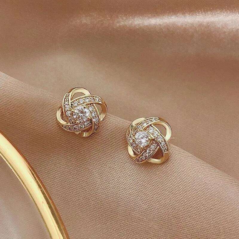 New Exquisite Shiny Zircon Heart Flower Korean Elegant Square Geometric Crystal Earrings for Women Fashion Jewelry Gift H260309-image-1096882503