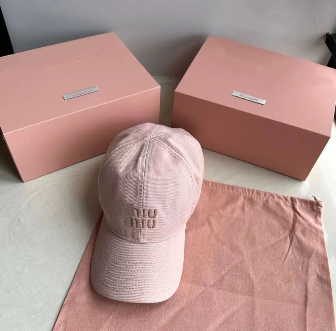 New high quality fashionable face enhancing small top soft sunshade and sun protection baseball cap