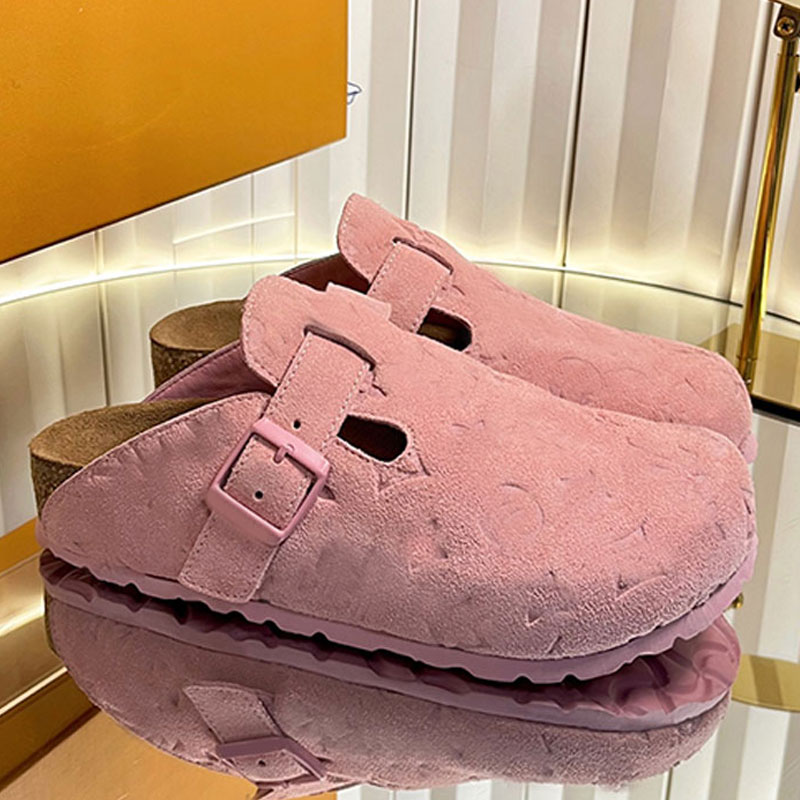 Couple style Boken shoes fashionable women Baotou slippers retro brown men casual shoes suede leather floral pattern decoration upper TPU anti slip