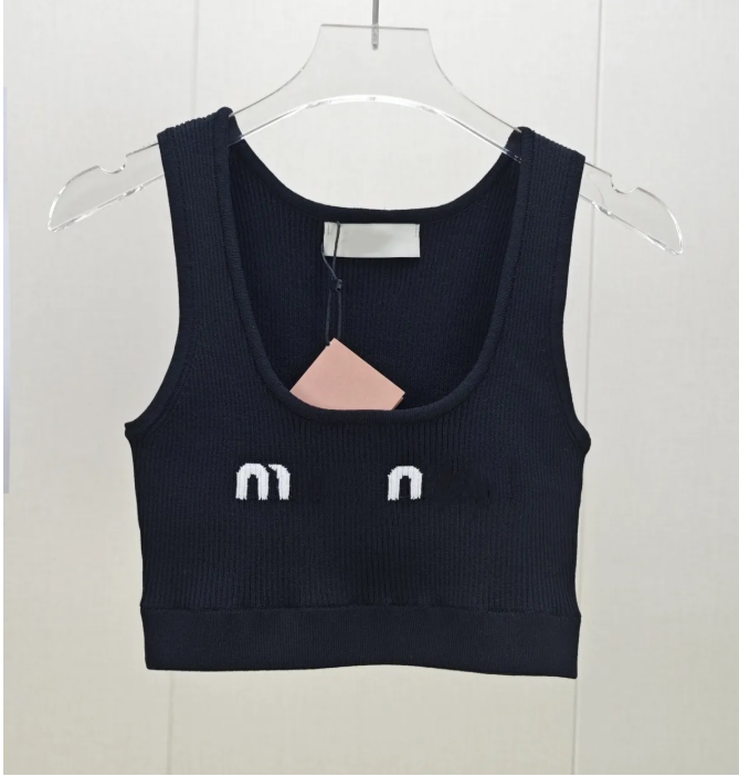 Designer Womens Tanks Camis Tank Top Clothes Knits Embroidery Knitted Vest Sleeveless Breathable Cropped Tops 100% Cottons