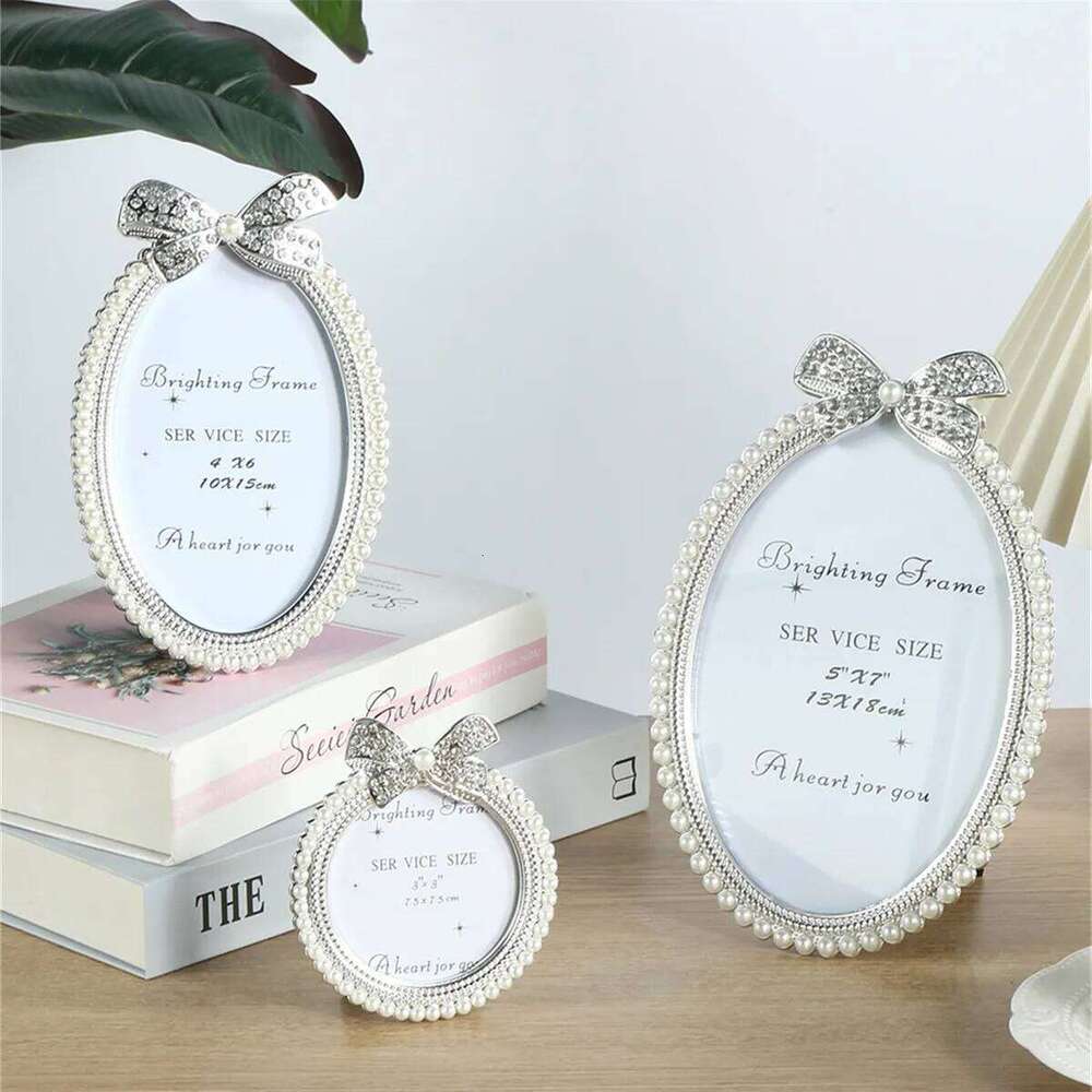 A bow shaped pearl studded diamond frame with a 3/6/7 inch oval photo frame, suitable for children's adult gifts, birthday parti H260310-image-1097014739
