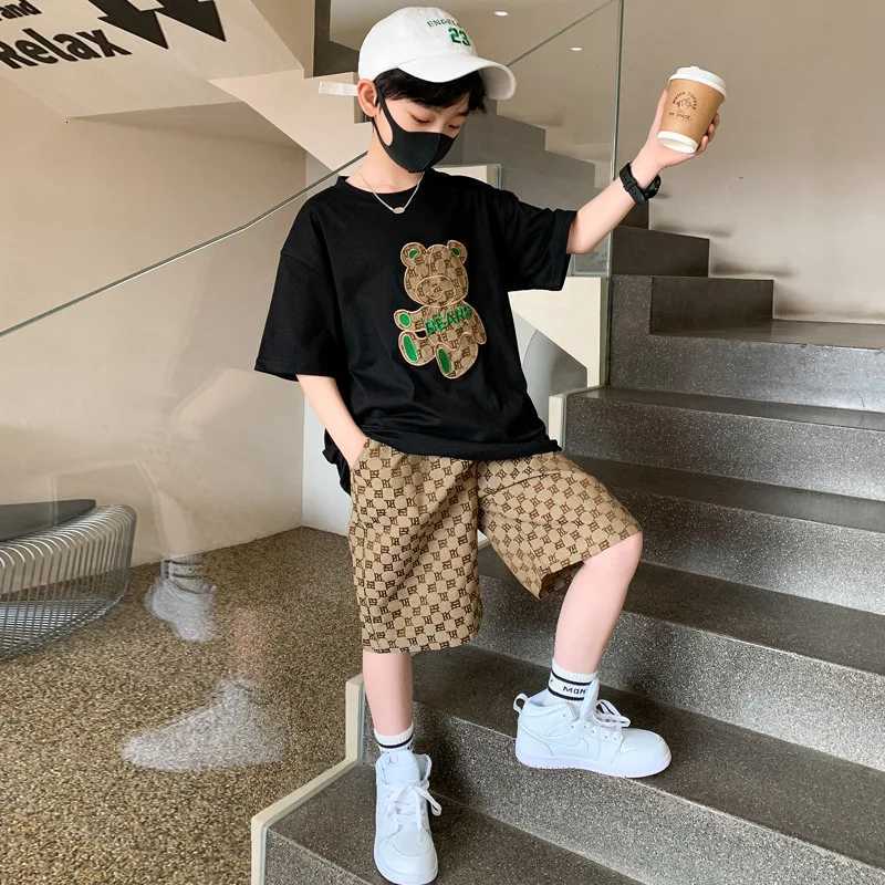 Été Teenag Boy Vêtements Ensemble Enfants Filles Dessin Animé Ours T-shirts et Shorts 2pcs Costume Kid Broderie Haut Bas SurvêtementsT260310