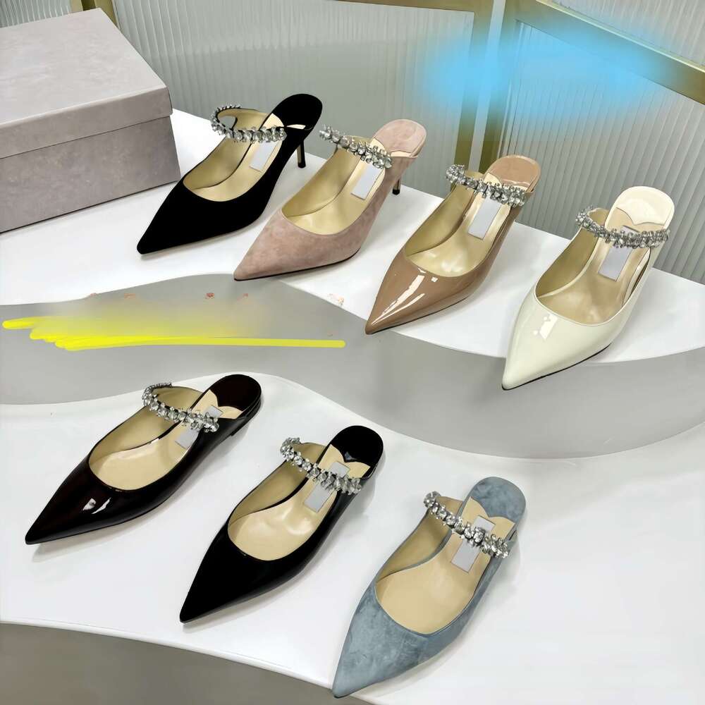 Mules de luxe en cuir verni pour femmes, doublure en peau de mouton, pantoufles à bout pointu, sandales à talons en cristal strass, grande taille