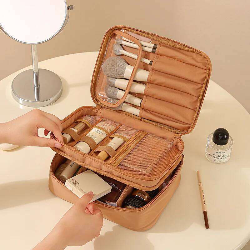 New Cosmetic Toiletry And Beauty Tool Women Storage Bag Partition Portable Cloth Fashionable Travel Handbag Large Capacity H260311