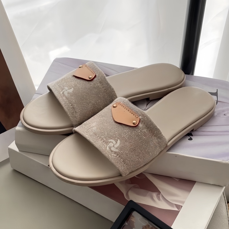 Slippers designer shoes classic shoes luxury shoes fashionable shoes canvas slippers outdoor slippers anti slip shoes high quality shoes comfortable