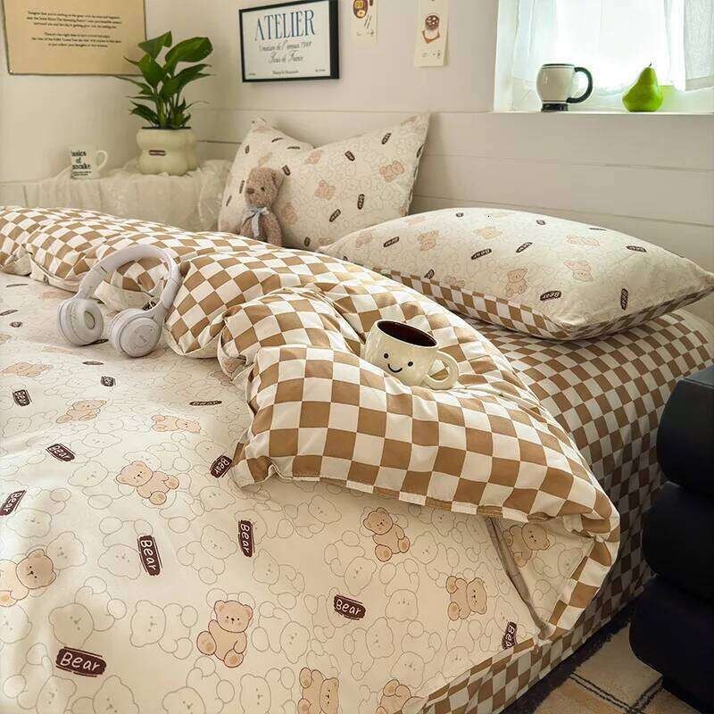 Beige Bear Printed Grid color Bedding Set Cute Dog Duvet Cover Pillowcase Soft Comfortable Bed Sheet For Bedroom 200x230cm 4pcs H260311-image-1097171661