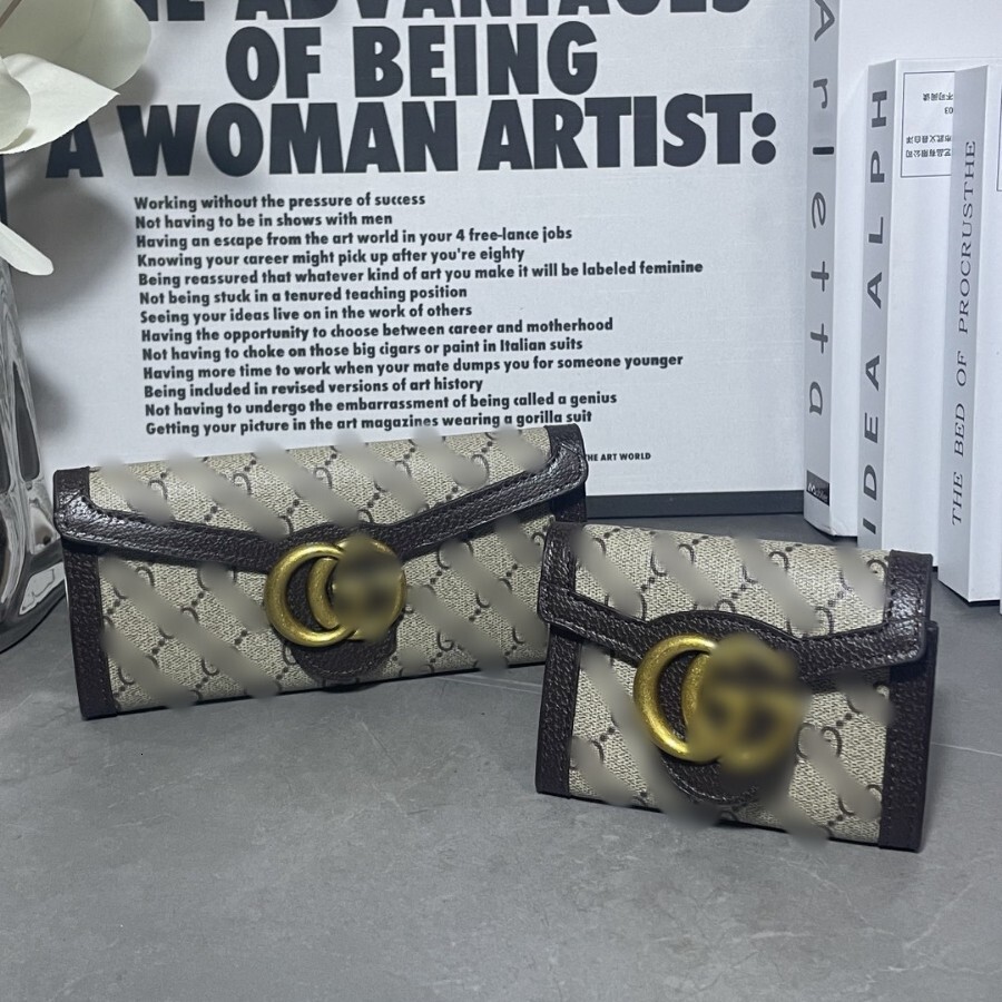 Designer, Luxury New Women's Short Wallet Large Capacity Fashion European And American Retro Coin Purse Multi-card Slot Wallet Internet Celebri