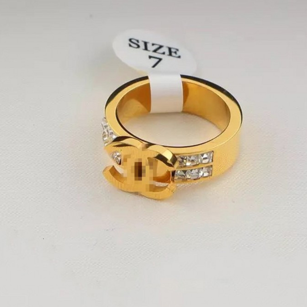 Band Rings Band Rings Gold Color Luxury Designer Ring Double Row Drill Titanium Steel Classic Ring Elegant Letter Fashion Rings