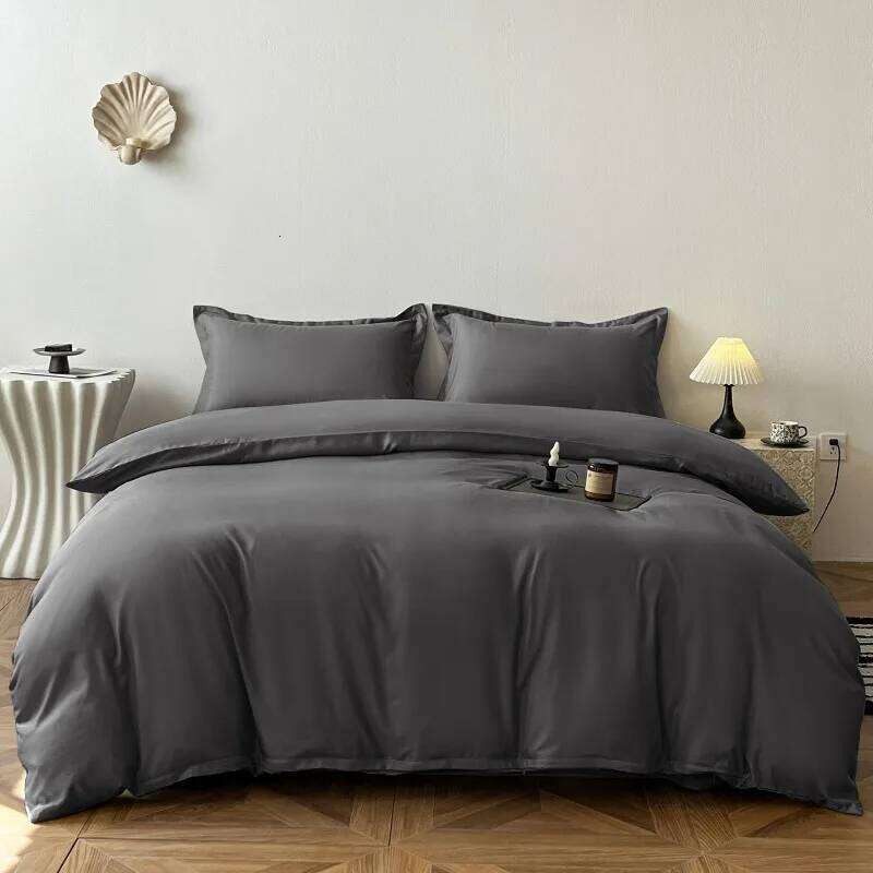 Class 2025A new simple high-end solid color skin-friendly four-piece set, student dormitory three-piece set can sleep naked H260311-image-1097175781
