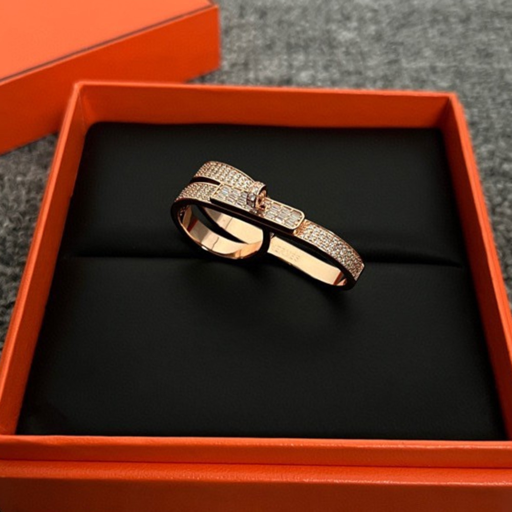 Band Rings womens Designer rings for woman luxurious Band ring jewelry fashionable Classic style simple cold style geometric hollowed-out Rings H62