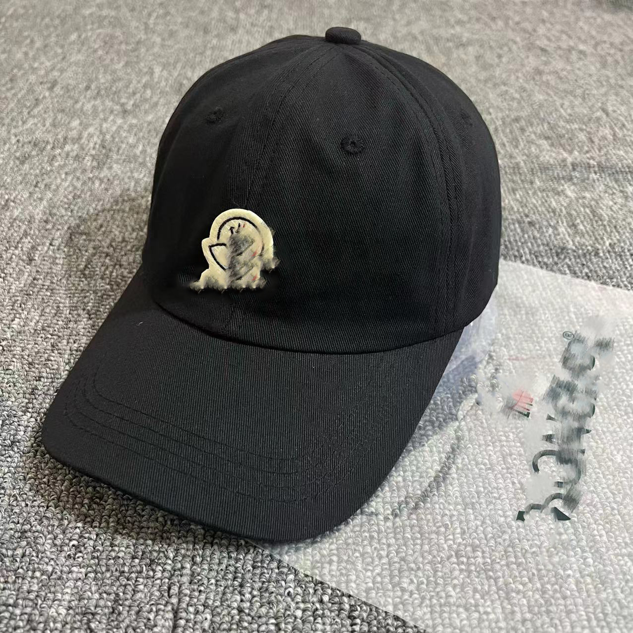 Spring and summer couple baseball caps, American fashion duckbill caps, hiking, fishing, sun protection, sun shading hats, embroidered