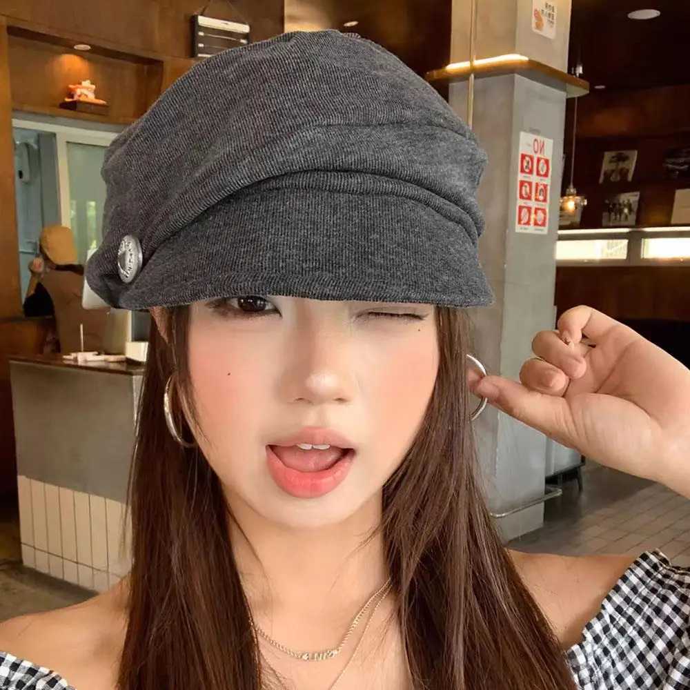 Béret d'artiste élégant de couleur unie pour femmes automne hiver chaud résistant au froid Style japonais rétro bouton froncé chapeau octogonal H