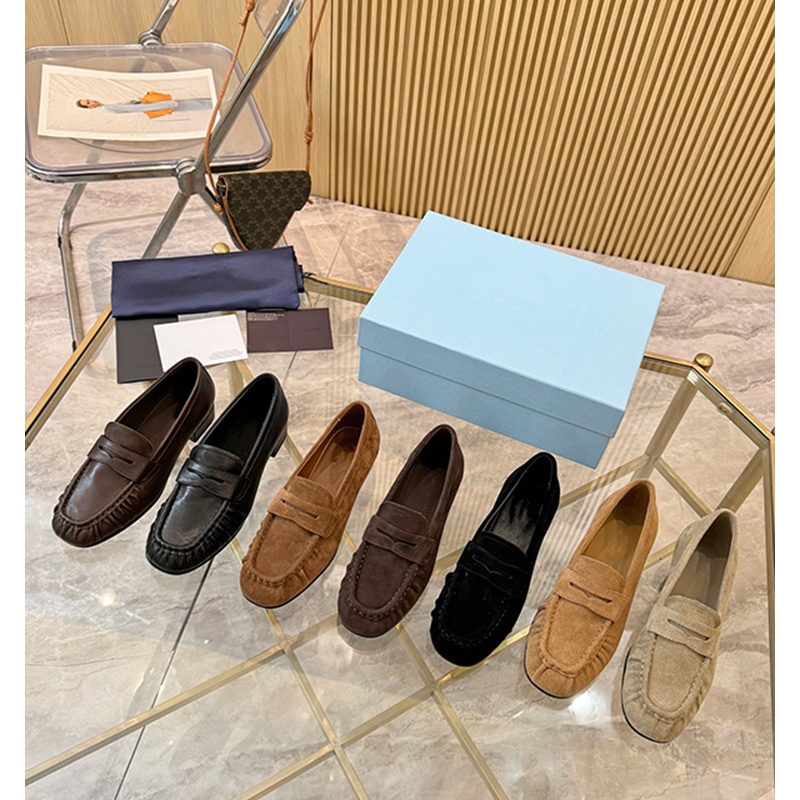 New Womens Beach Bottom Shoes Designer Casual Dress Shoes Fashionable Luxury Leather Buckle Flat Heel Shoes Baotou Womens Shoes Size 35-42