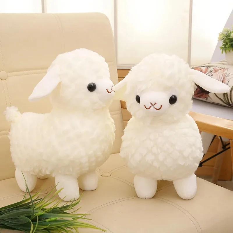 26CM mignon peluche mouton poupée doux alpaga oreiller de couchage Kawaii peluche dessin animé Ram jouet pour enfants cadeau d'anniversaire Festi