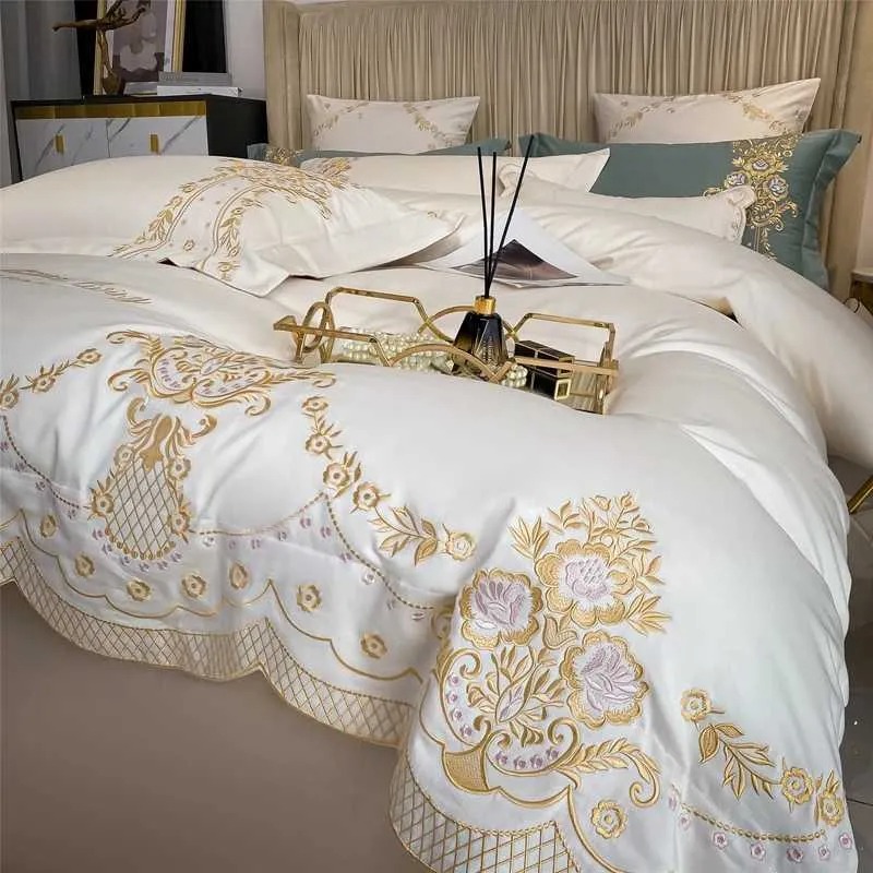FO Elegantly Designed Matching Bed Sheets Set for a Luxurious Sleep Experience-image-1097301831
