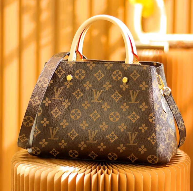 2026 Nouveau concepteur de luxe grande capacité fourre-tout Montaigne bb mode Sac Femme en cuir Designers Sac sacs à bandoulière femmes Sac à mai