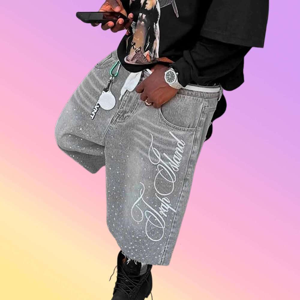 Mens Shorts 2026 New Model Summer Casual Denim Kn Length Trendy Letter Embroidered Rhinestone Jeans Shorts Fashion Strtwear Fr shipp Mens oth Z26062