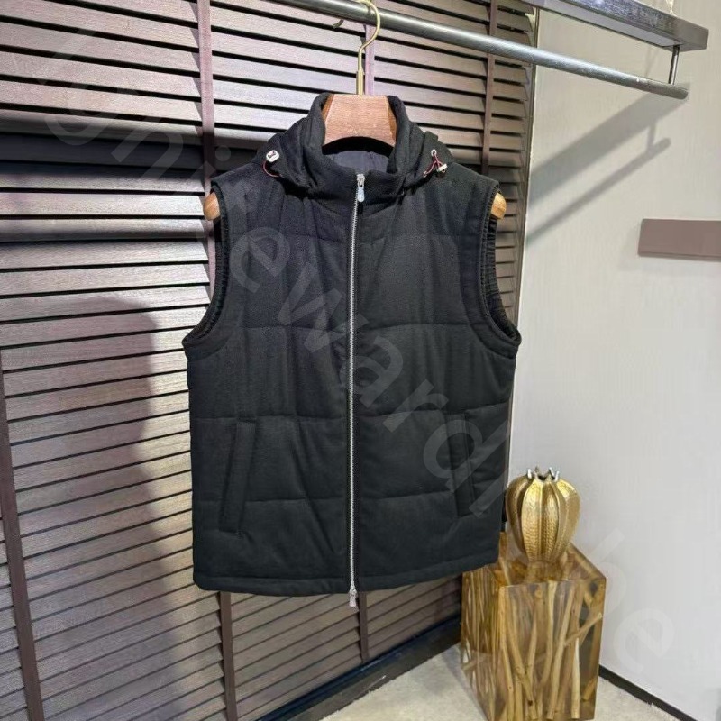 Quiet Luxury Designer Mens Hooded Cotton Vest Windproof and Warm Business Casual Coat in Autumn and Winter L1289