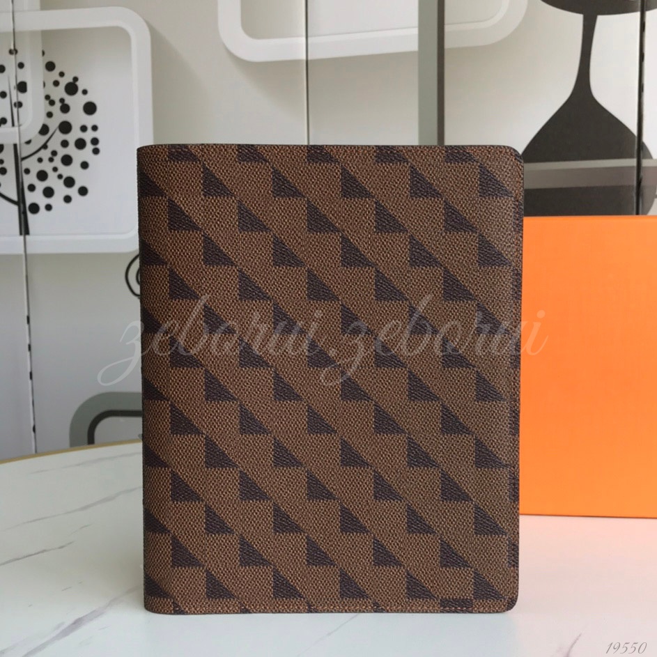 (Order by pic in opt, not by desc) Geometric Pattern Laptop Sleeve, Lightweight Laptop Case with Elegant Stitching Details-image-1097387157