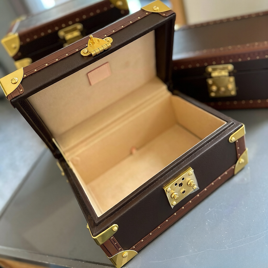 Designer Boîte à Bijoux Coffret Montres Classique Clés Papeterie Grande Capacité Cuir Poignée Ensemble Emballage Décor Maison
