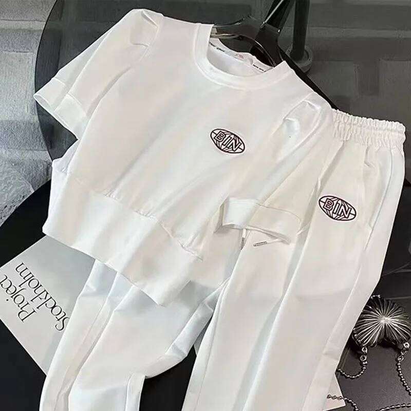Fashion Leisure Sports Summer New Style Aging Reduction Sleeve Wide Leg Pants Two Piece Set Pant Sets Short Se
