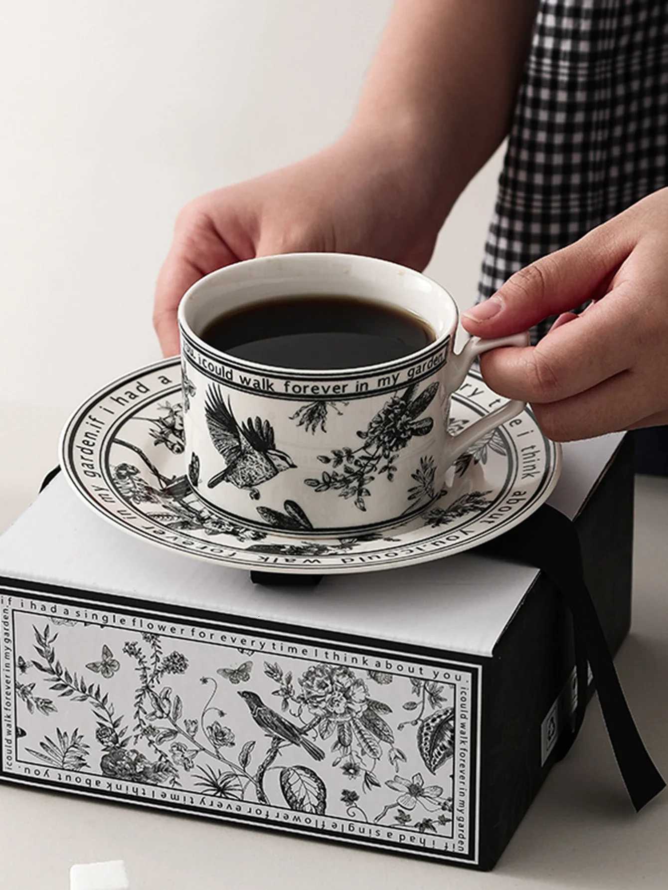 Black and White PatternCeramic Dishes and Plates Sets Korean Simple Retro Afternoon Tea Cup with Tray Special Tableware C260313-image-1097497730