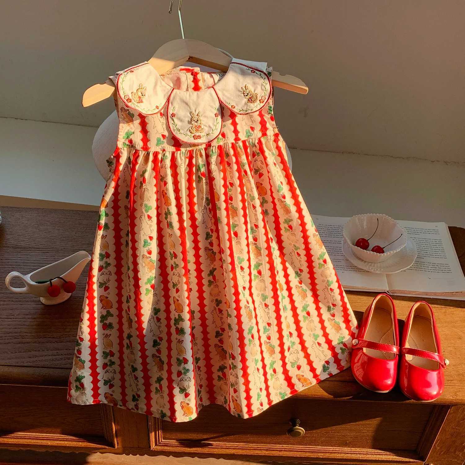Flower Collar Rabbit Embroidered Girls Dress 2025 Summer Style Cartoon Print Sweet and Cute Baby Sleeveless DressT260313-image-1097417218