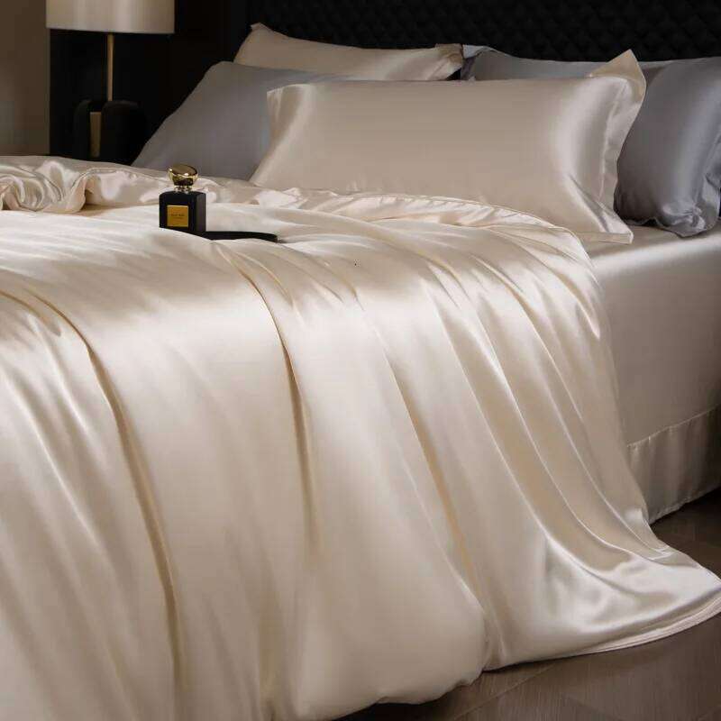 Parure de lit en soie de mûrier, ensemble de couette et taies d'oreiller en Satin haut de gamme, couleur unie, doux et soyeux, taille King, H2603
