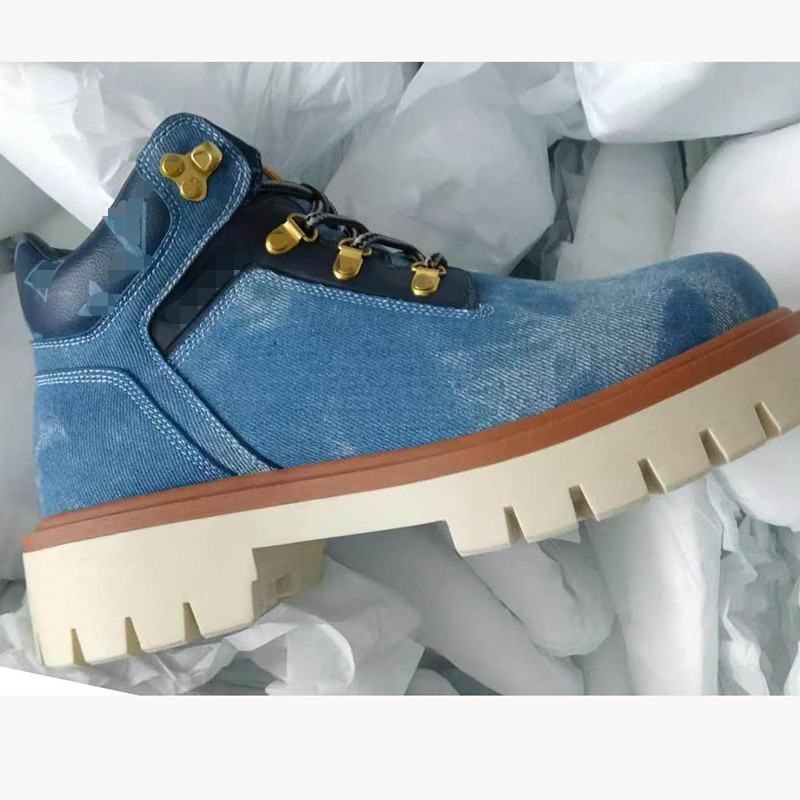 Designer shoes Remix Derby leather shoes mens loafers shoes new style rubber outsole Hiking Boots casual shoes Lug Sole calf leather laces sneakers