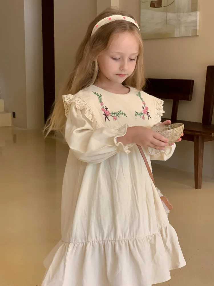 2026 Spring Babys Girl Embroidery Dress French Toddler Girls Lace Bubble Sleeve Princess Dress Cotton Ruched Hem Kids Girl DressT260313-image-1097420456