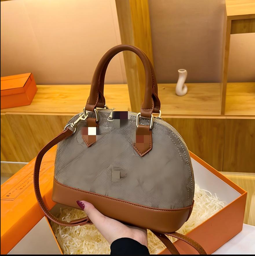 designer Cosmetic Bag Toiletry Pouch Makeup Bag Cases Women large shoulder purse woman handbag crossbody strap Travel bags Clutch Handbags Purses Wa