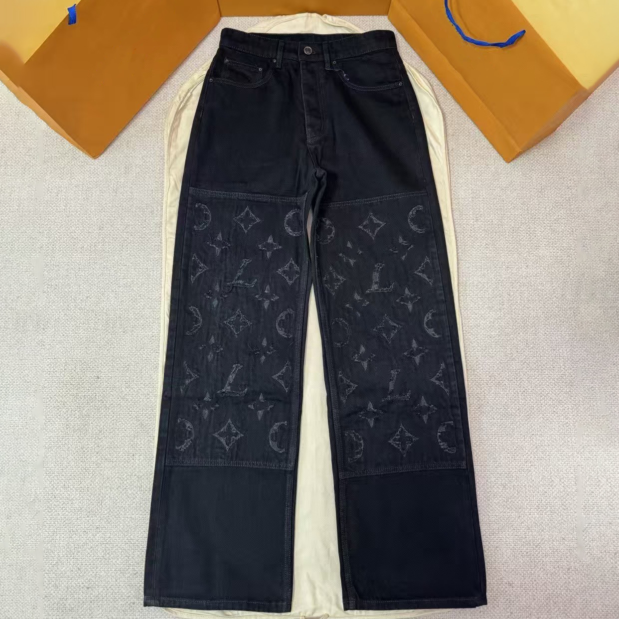 High quality designer, men's clothing, men's jeans, new spring/summer jeans, jacquard straight leg casual pants