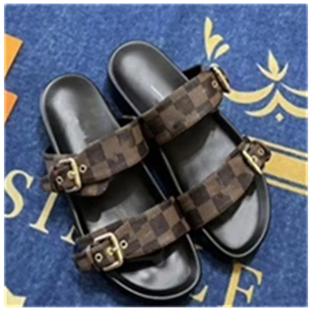 Designer Slippers sandals Men and Women brown slides Casual Shoe summer beach hasp Woman Flat Slide Designer sandal 10A